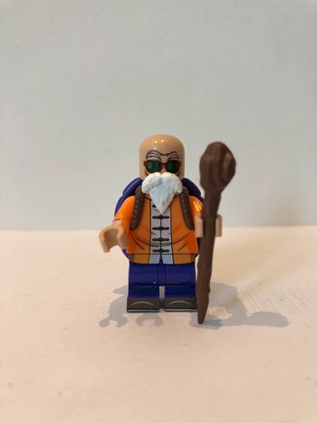 Figurine type lego Tortue géniale. Dragon Ball Z.