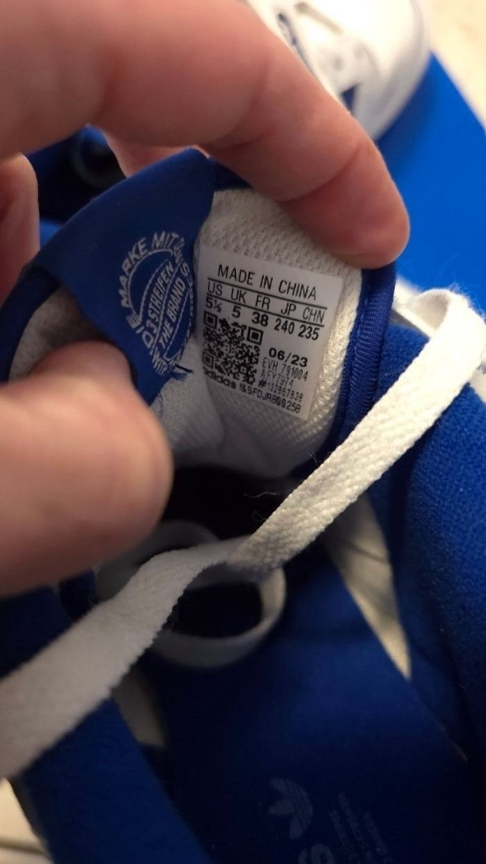 (Neuves non portées) 🥰🤩baskets adidas pointure 38 unisex - photo numéro 8