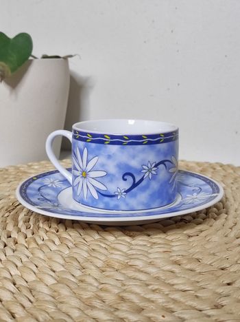 Ensemble vintage en porcelaine fine