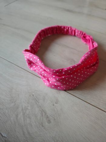 Joli bandeau rose 6-12 mois