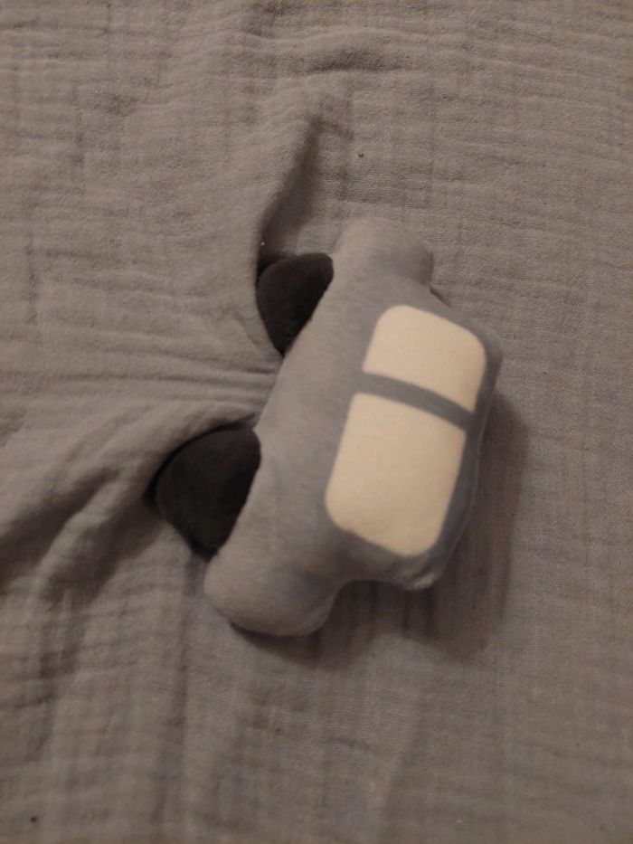 #5 H&M - doudou lange voiture - photo numéro 3