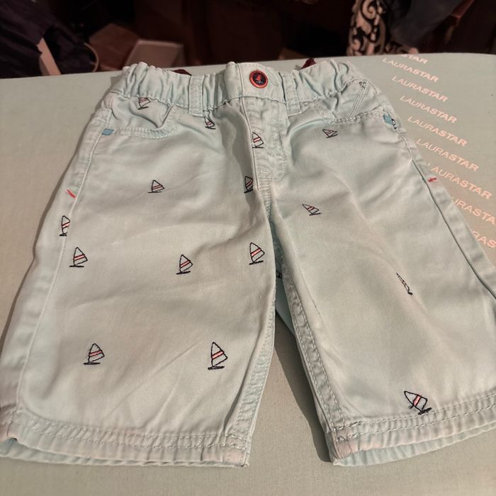 Vends lot de deux shorts de marque sergent major 5 ans très bon état - photo numéro 4