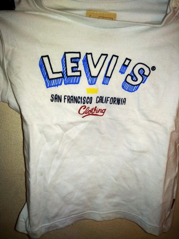 Joli tee shirt bébé garçon Levi's 12 mois en excellent état - photo numéro 2