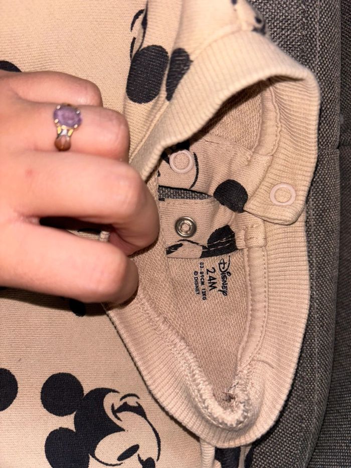 Pull Mickey 24 mois - photo numéro 2