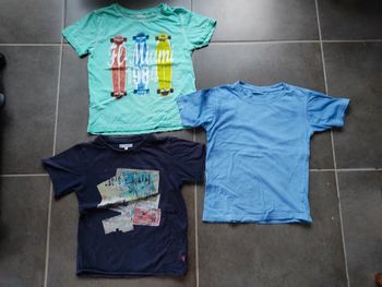 Lot 3 Tshirts 6 ans 