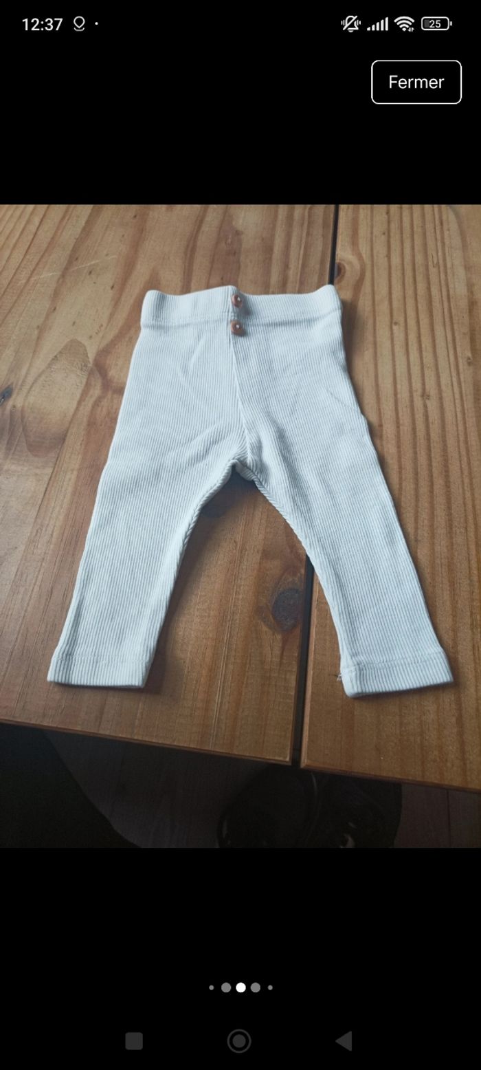 Lot de vêtement pantalon est 1 short bébé - photo numéro 7