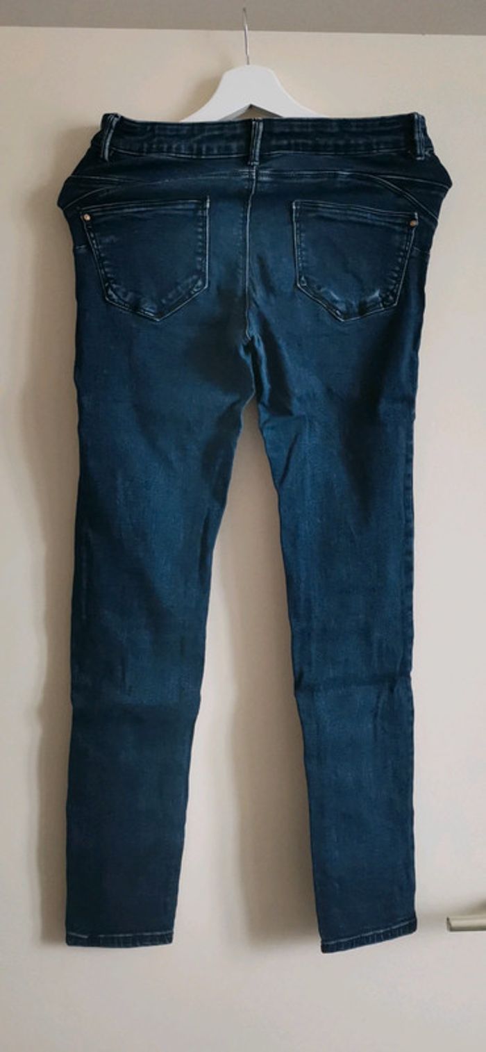 Jeans - photo numéro 3