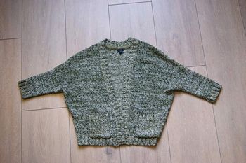 Gilet gris chiné.  4 ans fille. Kiabi