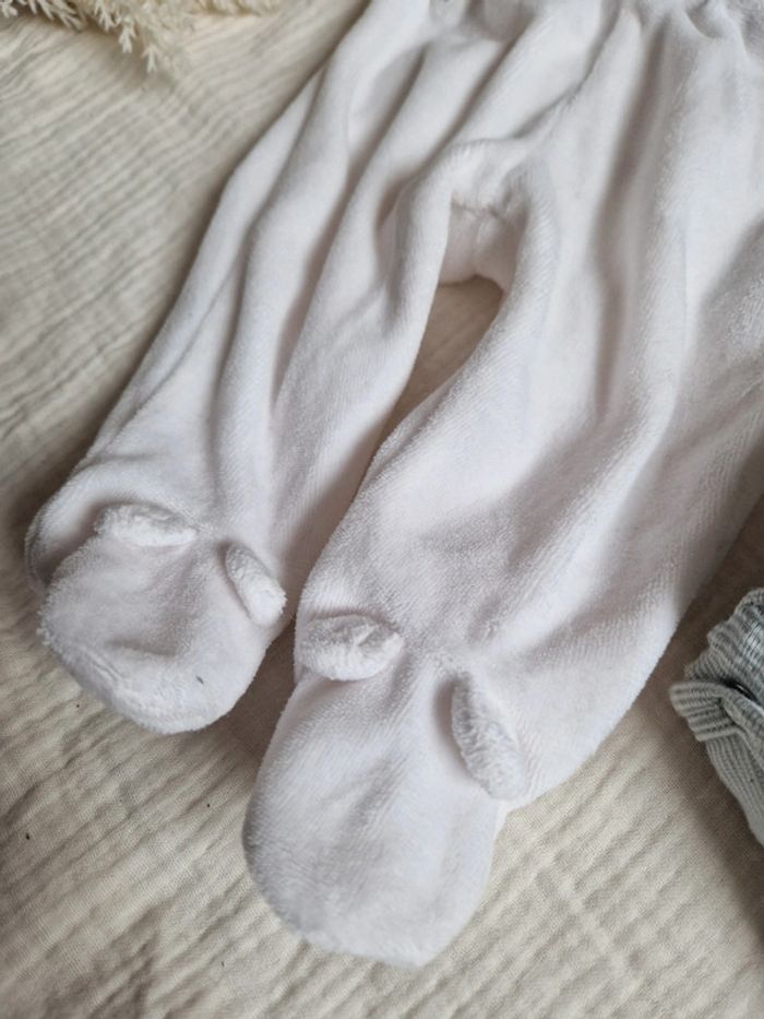 Pyjama et bodies - photo numéro 8