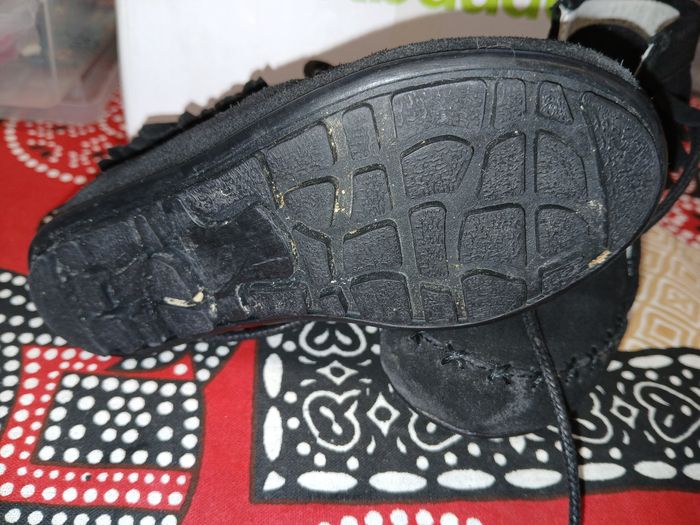 Botillons fille neufs pointure 24 - photo numéro 3