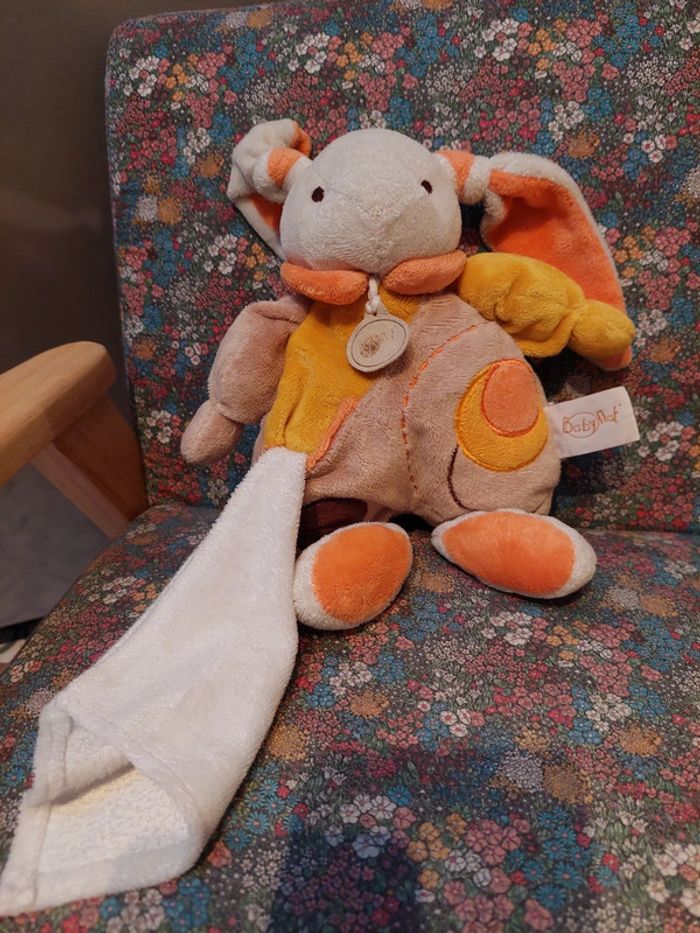 #06 Baby Nat' - doudou lapin beige et orange