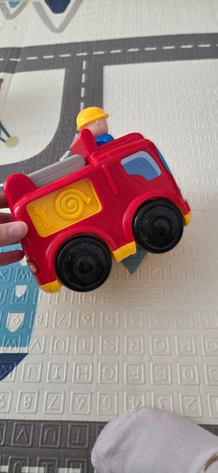 Camion de pompiers - photo numéro 3