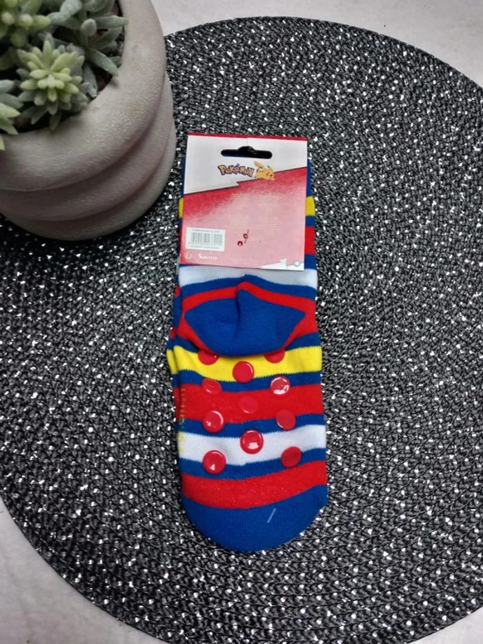 💚 chaussette - pokemon - 23.26 💚 - photo numéro 3