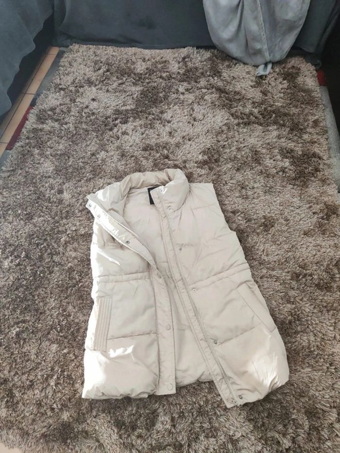 🎀 Promo 11€🎀Jolie veste sans manches 💎 stradivarius 36 💎 - photo numéro 10