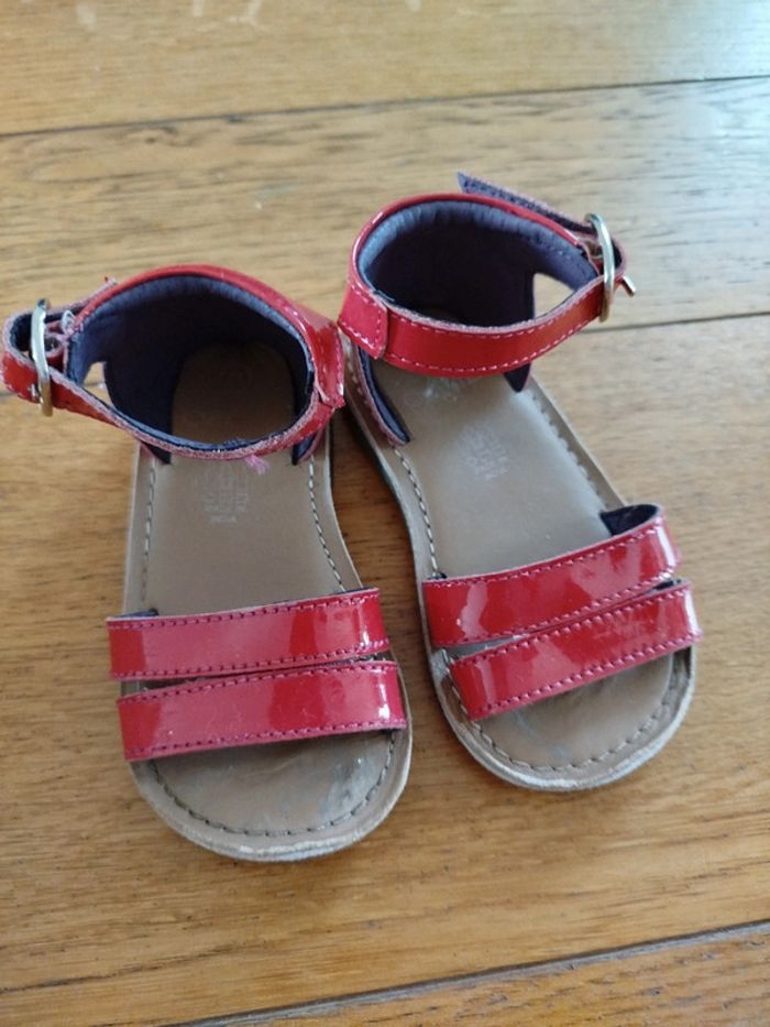 Sandales rouges