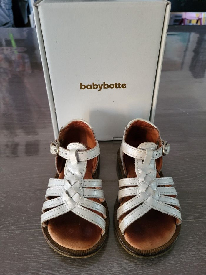 Chaussures fille 20 - photo numéro 3