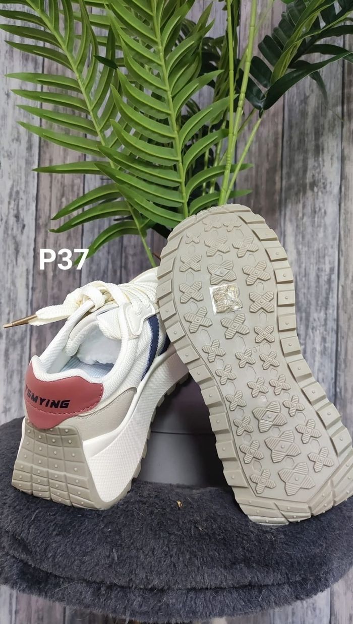 Basket pointure 37 - photo numéro 3