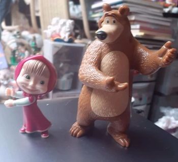 Figurine machine mishka