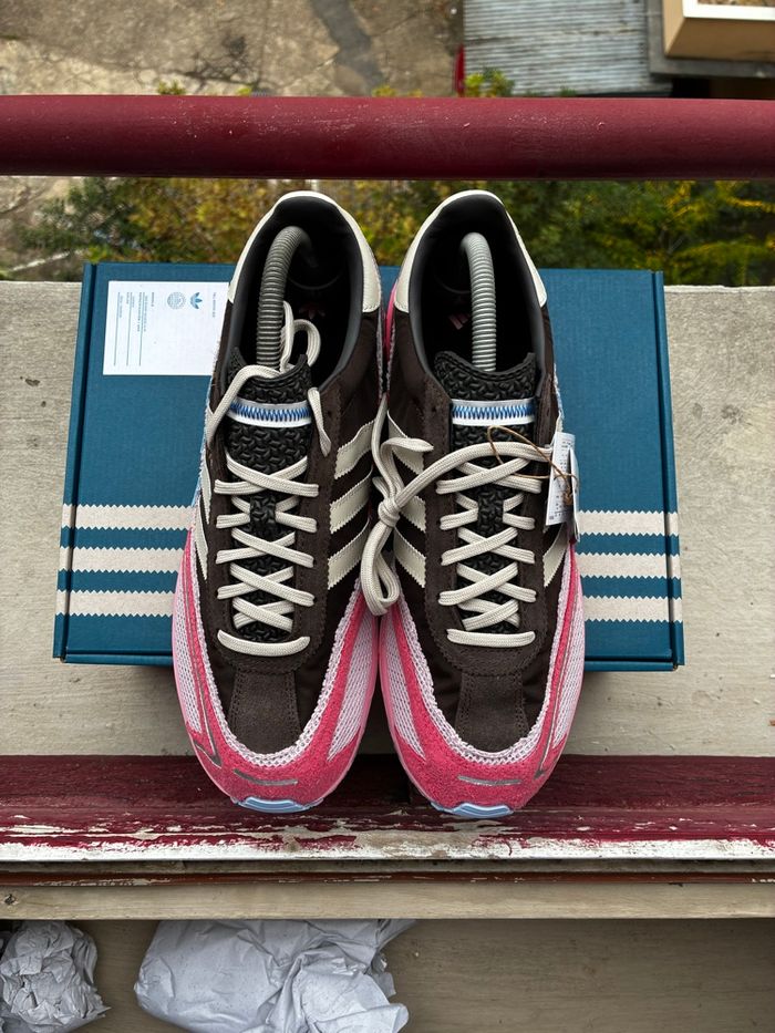 Adidas x Bad Bunny Adizero SL 72 Brown/Clear Pink/Hazy Rose - Taille 44 2/3 - Neuves - photo numéro 3