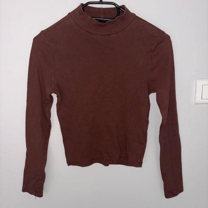 Sous pull marron