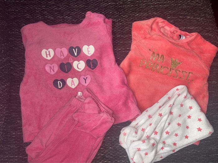Pyjamas 2 pièces