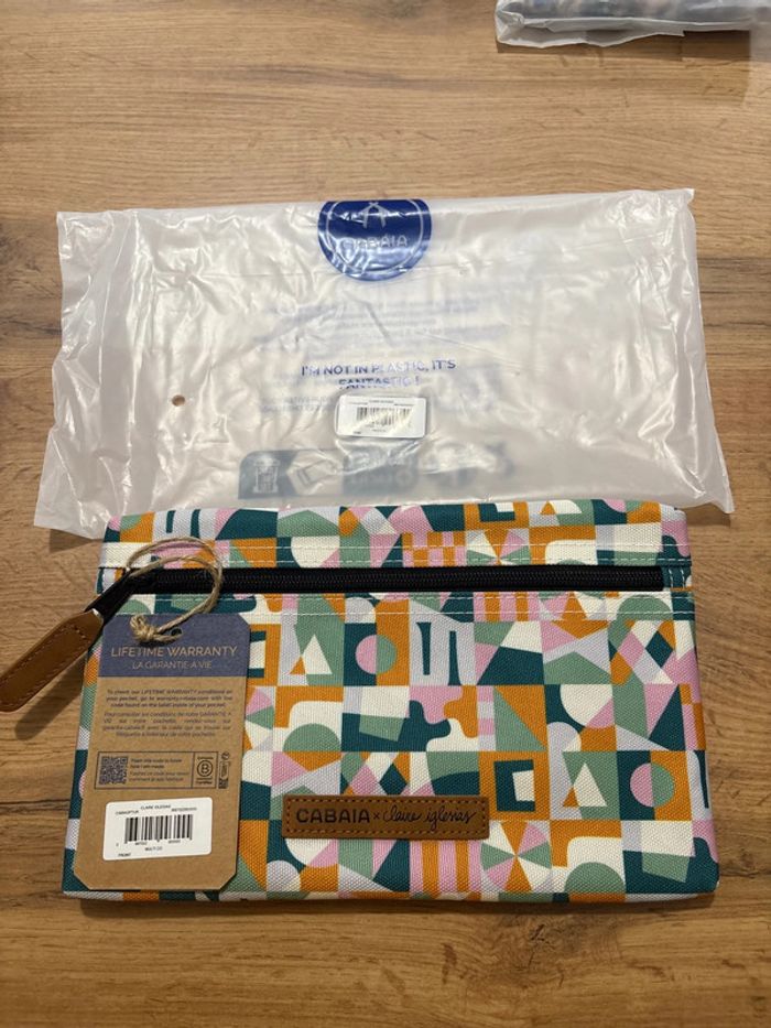 Pochette cabaia Claire Iglisieas