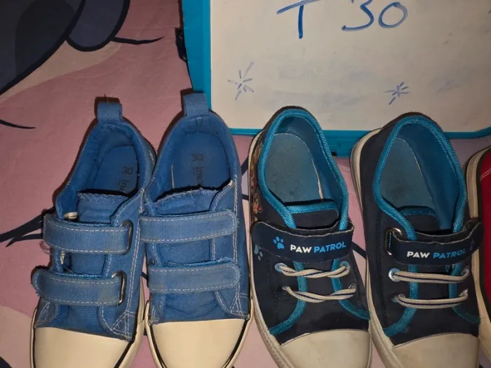 Lot de chaussure taille 30 - photo numéro 2