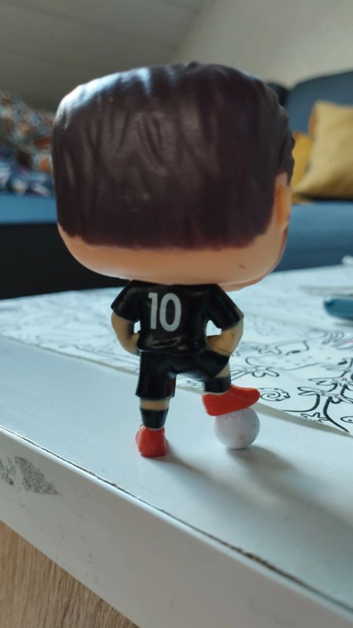 Figurine cartoon football neuve Lionel Messi inter Miami USA maillot noir - photo numéro 2