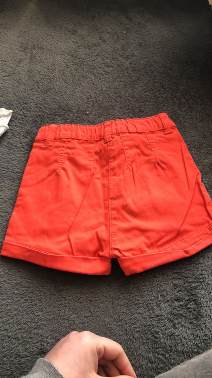 Short fille - photo numéro 2