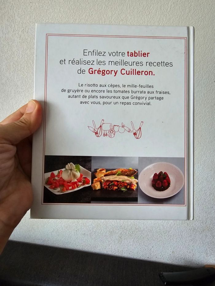 Livre de cuisine à table avec gregory - photo numéro 2