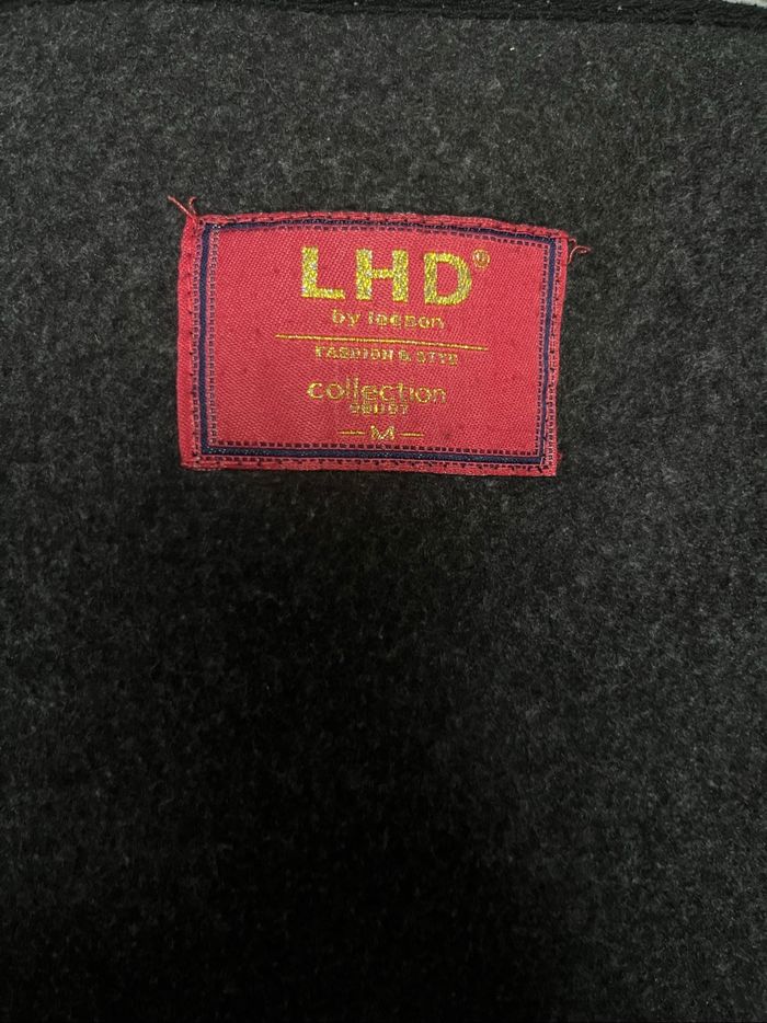 Gilet gris à capuche - photo numéro 5