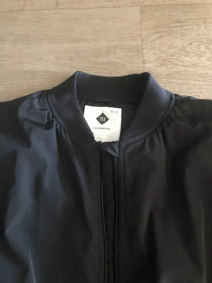 Bombers tex noir taille 11/12 ans excellent état - photo numéro 3