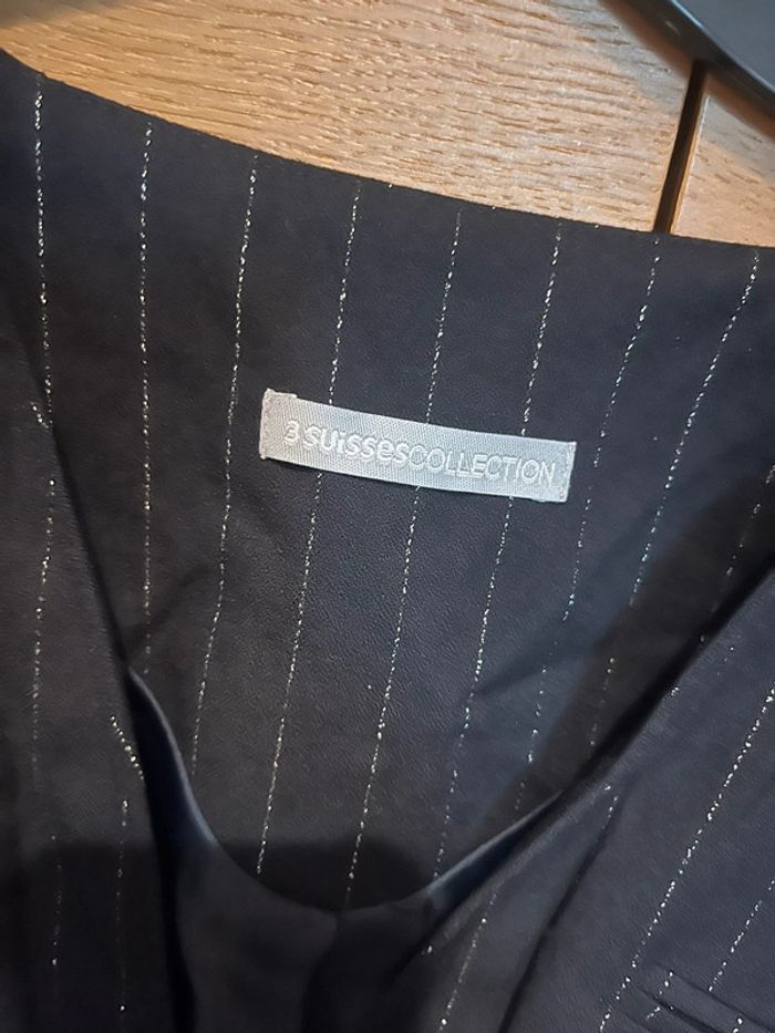 Veste blazer noire court à rayures - photo numéro 3