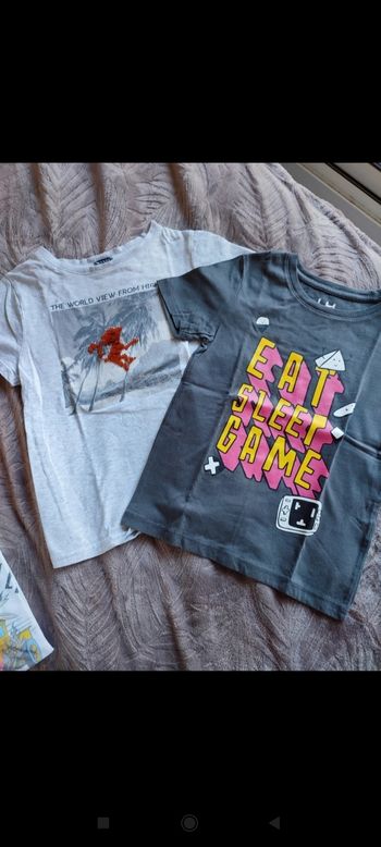 Lot de 2 t-shirts manches courtes 6 ans