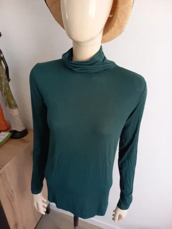 Pull col roulé vert 38/40