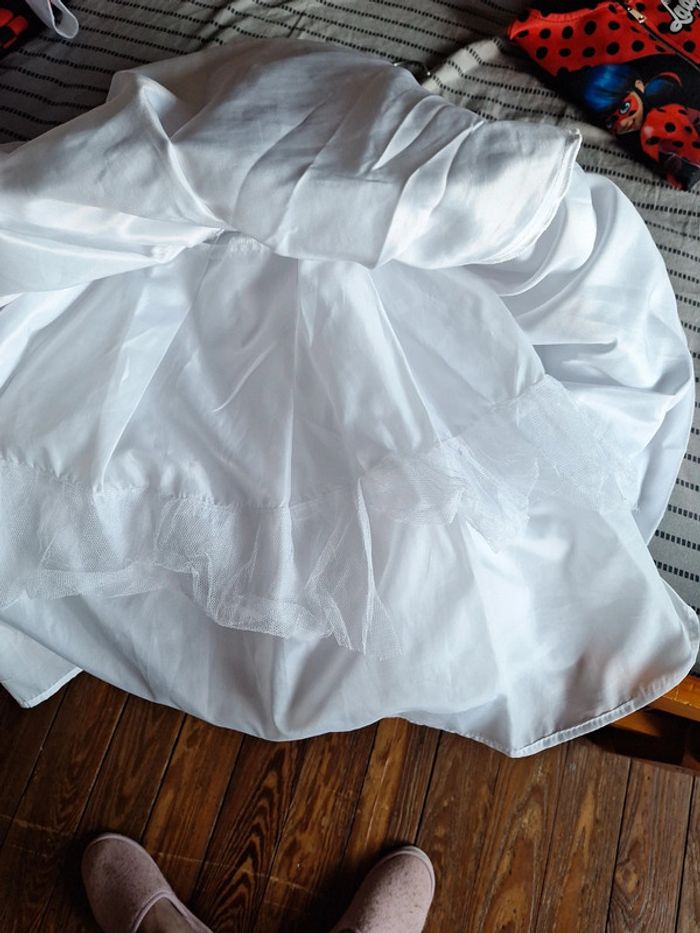 Robe de ceremonie - photo numéro 5