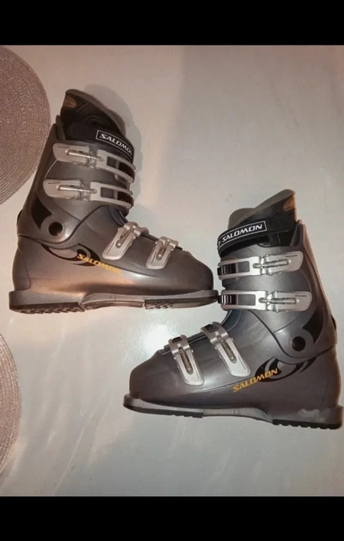 Bottes de ski Salomon taille 42 - photo numéro 2