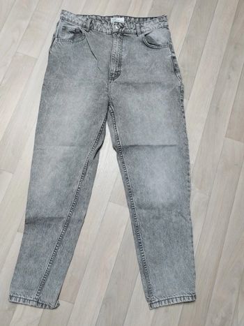 Jean mom