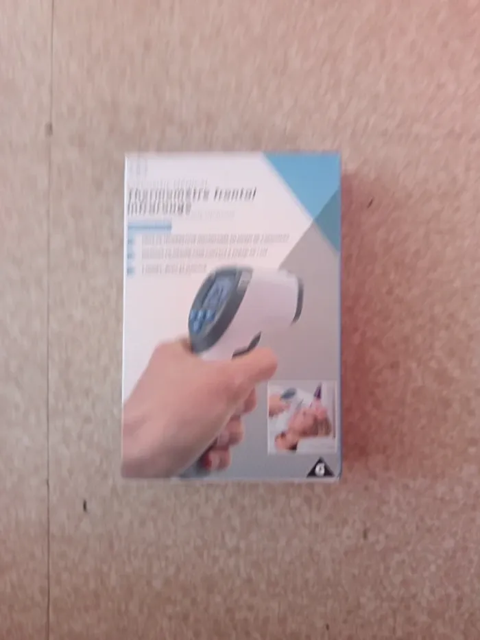 Thermomètre frontal infrarouge