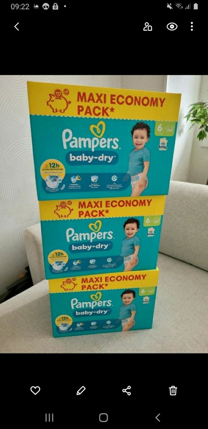 Lot de 3 Couches Pampers taille 6 soit 240 unités