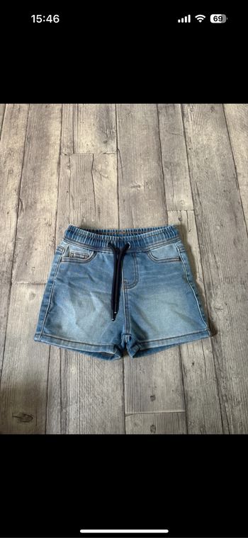 Short kiabi