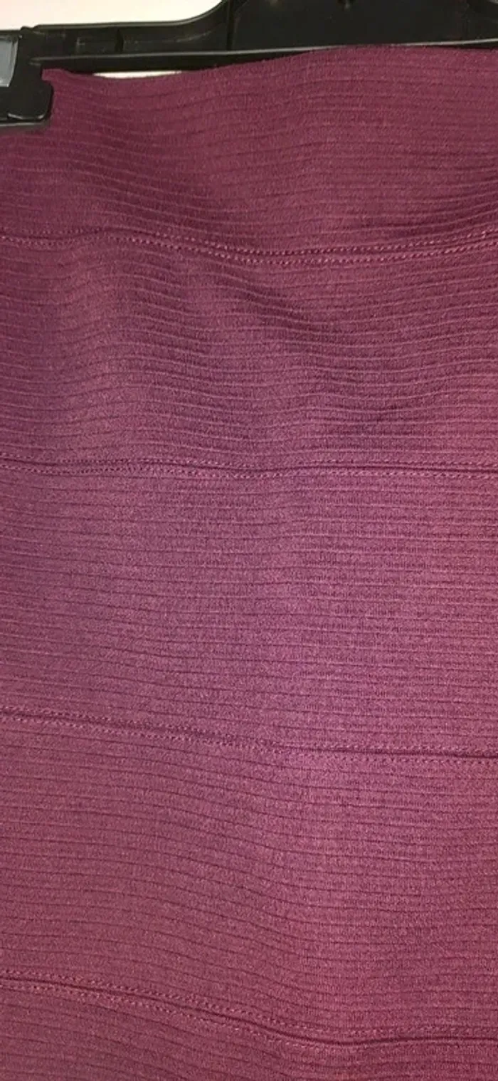 Jupe courte - photo numéro 6