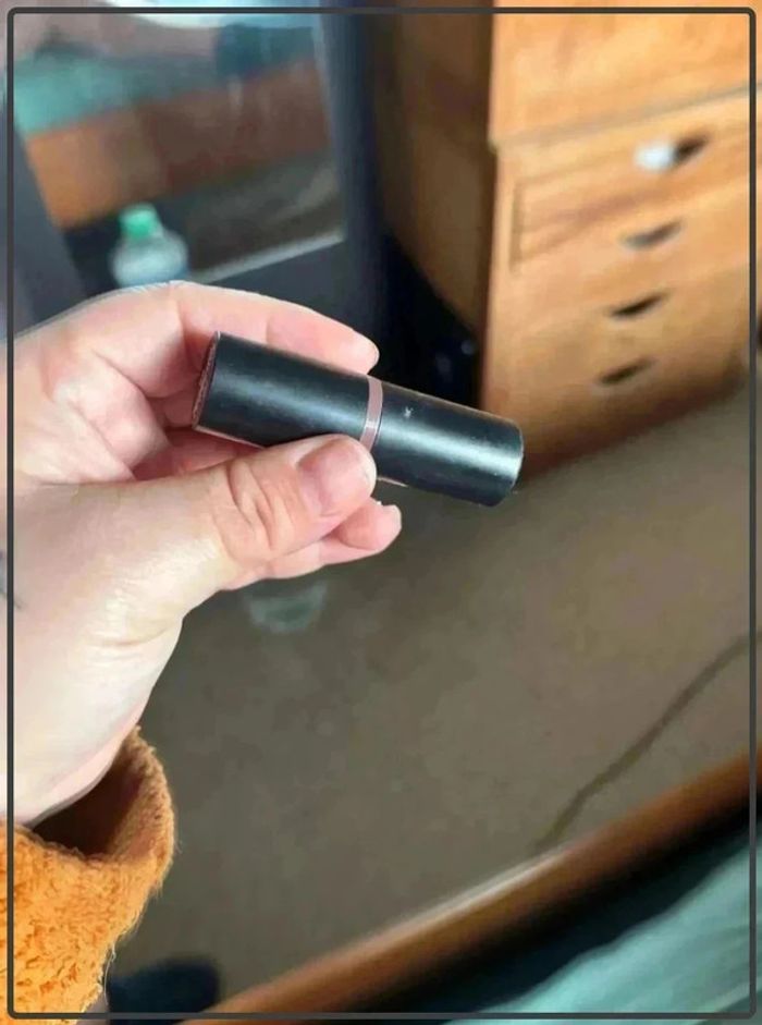 Lot rouge à lèvre - photo numéro 7