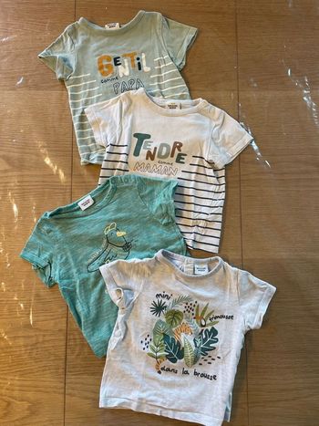 Lot 4  T-shirts 18 mois