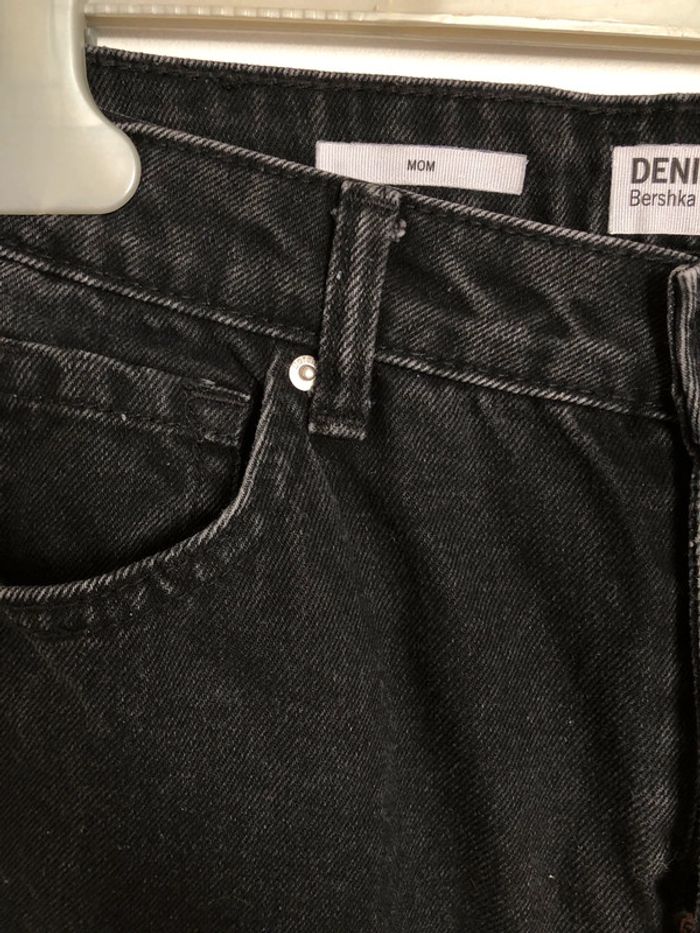 Jean mom noir Bershka - photo numéro 3