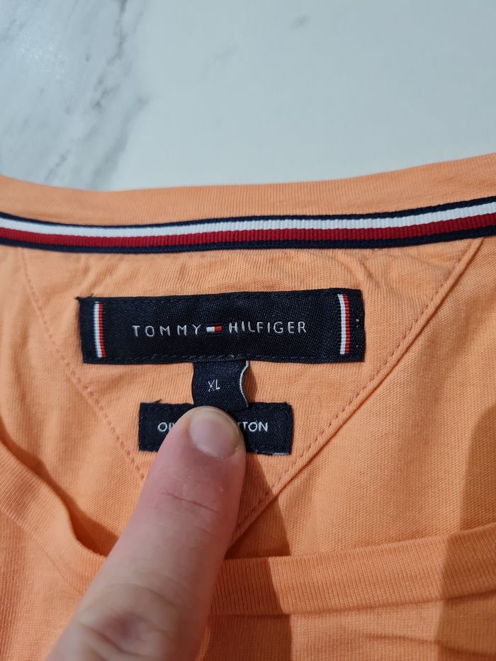 Lot tee shirt tommy hilfiger - photo numéro 3