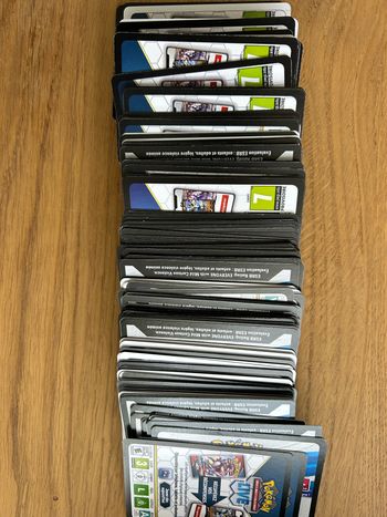 Lot de cartes Pokemon online
