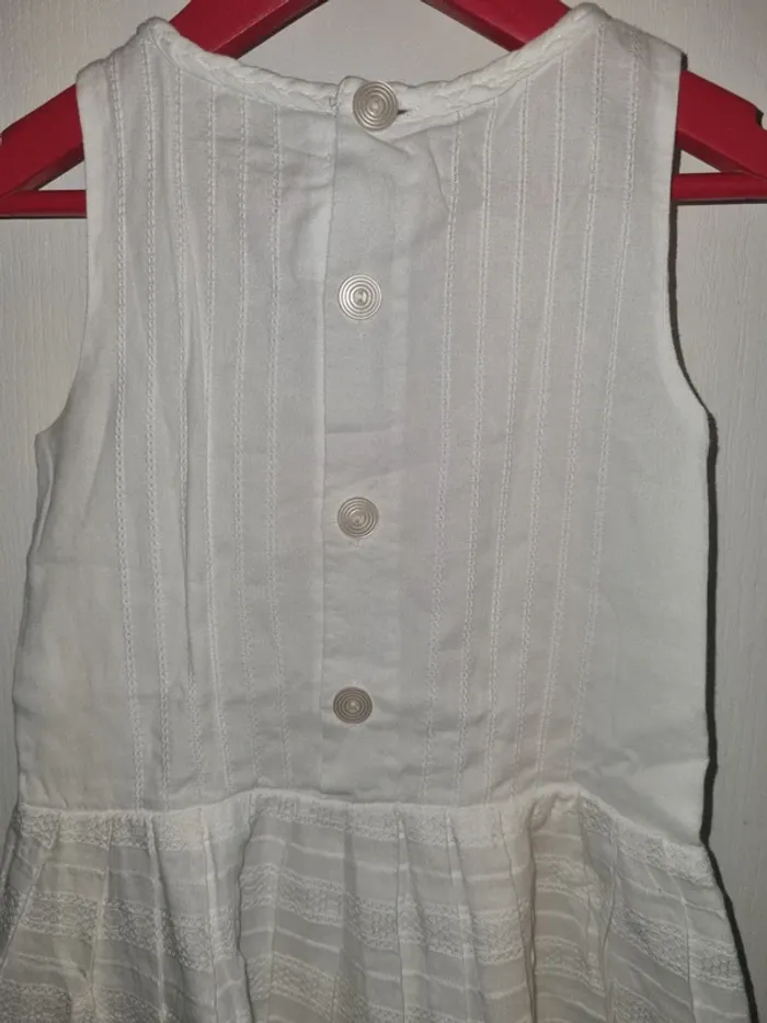 Robe blanche broderies jacadi 4A - photo numéro 4