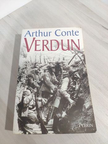 Livre grand format Arthur conte Verdun 24 octobre 1916