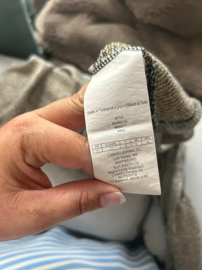 Pull léger brillant pailletée taille 36 - photo numéro 7